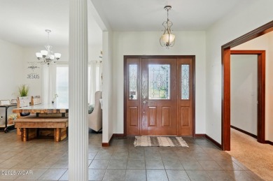 Welcome to 3901 Willow Oak Trl - where comfort, elegance, and on Tamarac Golf Club - Tamarac in Ohio - for sale on GolfHomes.com, golf home, golf lot