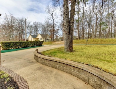 Experience golf course living at its finest in this beautiful on  in Arkansas - for sale on GolfHomes.com, golf home, golf lot