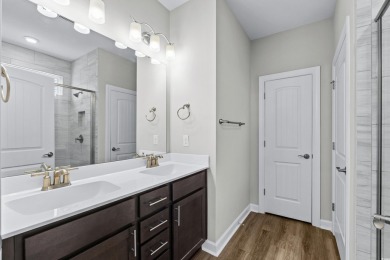 Beautiful, like-new 3 bedroom, 3 bath home in the amenity-rich on Eagle Nest Golf Club in South Carolina - for sale on GolfHomes.com, golf home, golf lot