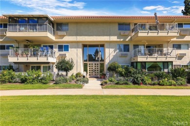 MOUNTAIN VIEW! Garden Villa with largest (1335 sqft) floor plan on Leisure Village Par 3 Golf Course in California - for sale on GolfHomes.com, golf home, golf lot