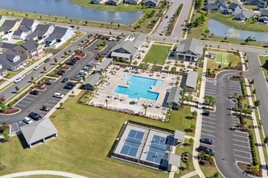 Beautiful, like-new 3 bedroom, 3 bath home in the amenity-rich on Eagle Nest Golf Club in South Carolina - for sale on GolfHomes.com, golf home, golf lot