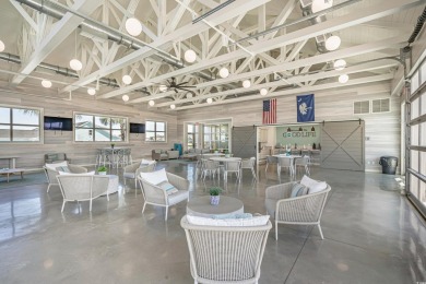 Beautiful, like-new 3 bedroom, 3 bath home in the amenity-rich on Eagle Nest Golf Club in South Carolina - for sale on GolfHomes.com, golf home, golf lot