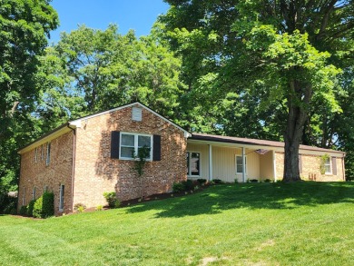 Prime Location in Fairway Forrest, Hidden Valley School District on Hidden Valley Country Club in Virginia - for sale on GolfHomes.com, golf home, golf lot