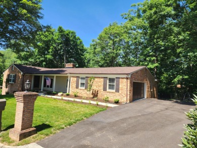 Prime Location in Fairway Forrest, Hidden Valley School District on Hidden Valley Country Club in Virginia - for sale on GolfHomes.com, golf home, golf lot