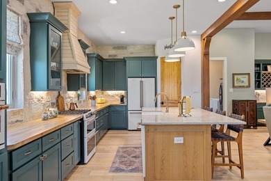 This nearly new (2022) Garden/Patio home in Comanche Trace is on The Club At Comanche Trace in Texas - for sale on GolfHomes.com, golf home, golf lot