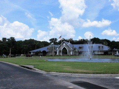 Large waterfront home in The Hamptons of Auburndale.   A gated on Hamptons Golf Club in Florida - for sale on GolfHomes.com, golf home, golf lot