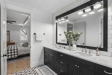 Custom single-level home on a premier flat lot overlooking the on The Club At Pronghorn Golf Course in Oregon - for sale on GolfHomes.com, golf home, golf lot
