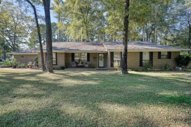 Don't Miss Out on This Wonderful Hideaway Home!

Discover on Hide-A-Way Lake Golf Course in Texas - for sale on GolfHomes.com, golf home, golf lot