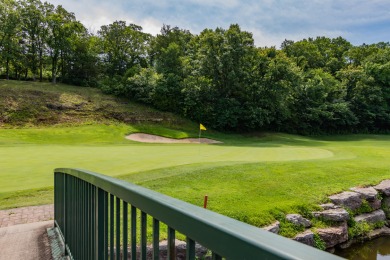 Check out this beautiful, turn-key vacation rental condo in the on Ledgestone Country Club and Golf Course in Missouri - for sale on GolfHomes.com, golf home, golf lot