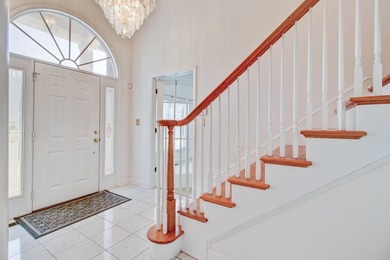 Welcome to this spacious home in the desirable Crowfield on Crowfield Golf and Country Club in South Carolina - for sale on GolfHomes.com, golf home, golf lot