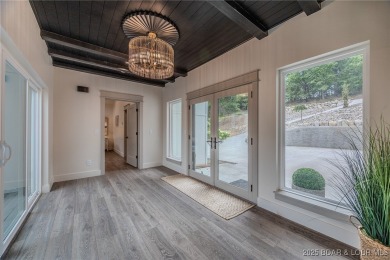 MOTIVATED SELLER! This stunning 5,500 sq ft home offers a blend on The Club At Porto Cima in Missouri - for sale on GolfHomes.com, golf home, golf lot