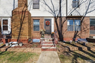 Welcome to Raintree Village Condominiums!  This 2-bedroom, 1 on Raintree Country Club in Missouri - for sale on GolfHomes.com, golf home, golf lot