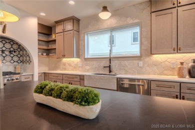 MOTIVATED SELLER! This stunning 5,500 sq ft home offers a blend on The Club At Porto Cima in Missouri - for sale on GolfHomes.com, golf home, golf lot
