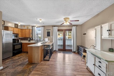 Welcome to Raintree Village Condominiums!  This 2-bedroom, 1 on Raintree Country Club in Missouri - for sale on GolfHomes.com, golf home, golf lot