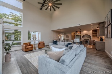 MOTIVATED SELLER! This stunning 5,500 sq ft home offers a blend on The Club At Porto Cima in Missouri - for sale on GolfHomes.com, golf home, golf lot