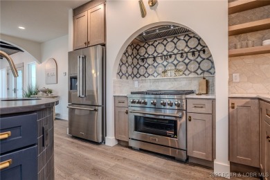 MOTIVATED SELLER! This stunning 5,500 sq ft home offers a blend on The Club At Porto Cima in Missouri - for sale on GolfHomes.com, golf home, golf lot