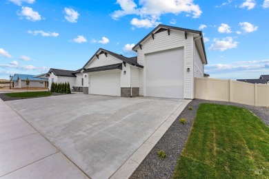 Welcome to your dream home in Star, Idaho! This stunning on River Birch Golf Course in Idaho - for sale on GolfHomes.com, golf home, golf lot