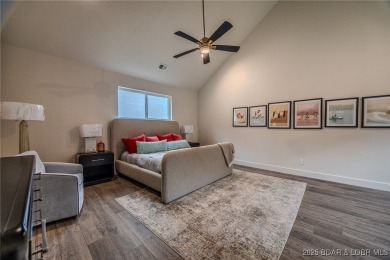 MOTIVATED SELLER! This stunning 5,500 sq ft home offers a blend on The Club At Porto Cima in Missouri - for sale on GolfHomes.com, golf home, golf lot