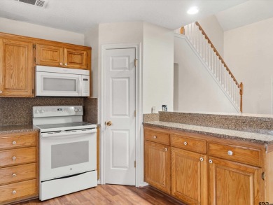 **Owner financing possible with certain terms**  Welcome to this on Holly Lake Ranch Golf Club in Texas - for sale on GolfHomes.com, golf home, golf lot
