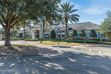 Make this your new HOME for the Holidays. Spacious and inviting on Eagle Landing Golf Club in Florida - for sale on GolfHomes.com, golf home, golf lot