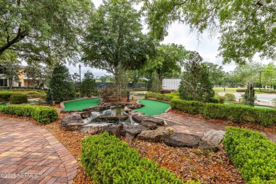 Make this your new HOME for the Holidays. Spacious and inviting on Eagle Landing Golf Club in Florida - for sale on GolfHomes.com, golf home, golf lot