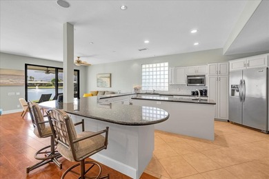 Elegant Lakefront Living in Prestigious Lago La Quinta Located on La Quinta Golf  Resort and Country Clubs in California - for sale on GolfHomes.com, golf home, golf lot