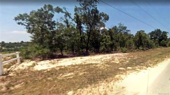 Nice homesite in Sunny Hills!! Only a 45 minute drive to the on Sunny Hills Golf and Country Club in Florida - for sale on GolfHomes.com, golf home, golf lot