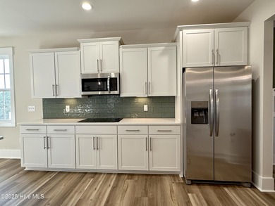 FRIDGE + $15,000 BUYER INCENTIVE! - Use as YOU Choose! Options on Kings Grant Golf and Country Club in North Carolina - for sale on GolfHomes.com, golf home, golf lot