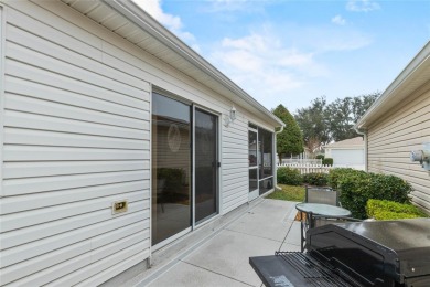 REDUCED $24,000! LOCATION, LOCATION, LOCATION! This Charming on Churchill Greens Executive Golf Course in Florida - for sale on GolfHomes.com, golf home, golf lot