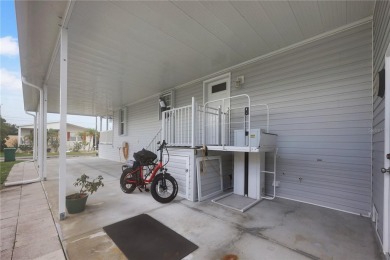 2018 Jacobsen built home in award winning Maple Leaf Golf & on Maple Leaf Golf and Country Club in Florida - for sale on GolfHomes.com, golf home, golf lot