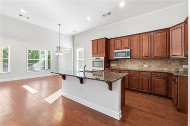 Welcome to this well maintained Beachwood Floorplan in Cresswind on Lanier Island Legacy Golf Couorse in Georgia - for sale on GolfHomes.com, golf home, golf lot