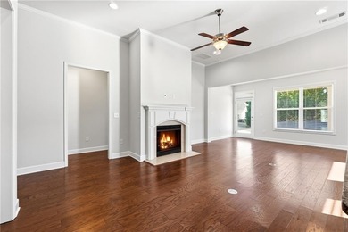 Welcome to this well maintained Beachwood Floorplan in Cresswind on Lanier Island Legacy Golf Couorse in Georgia - for sale on GolfHomes.com, golf home, golf lot