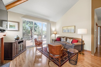 GREAT PRICE AND LOCATION - DUPLEX TOWNHOME WITH GARAGE AT THE on Running Y Ranch Resort in Oregon - for sale on GolfHomes.com, golf home, golf lot