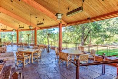 Wonderfully designed pristine single level all electric heating on The Golf Club At Chaparral Pines in Arizona - for sale on GolfHomes.com, golf home, golf lot