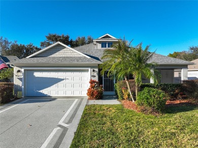 Under contract-accepting backup offers. Welcome to this on Arlington Ridge Golf Club in Florida - for sale on GolfHomes.com, golf home, golf lot