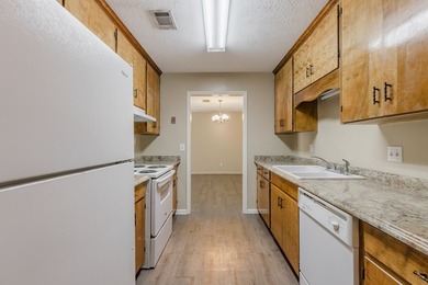 Beautiful 3 bedroom, 2 bath second-floor condo located just off on Southwestern Golf Links in Georgia - for sale on GolfHomes.com, golf home, golf lot