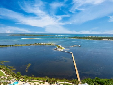 CURRENTLY UNDER CONTRACT, SELLER WILL CONSIDER BACKUP OFFERS on Bay Point Resort Golf Club in Florida - for sale on GolfHomes.com, golf home, golf lot