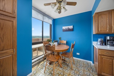 This fantastic spacious condo is a great find! This home on Maple Meadows Golf Club in Illinois - for sale on GolfHomes.com, golf home, golf lot