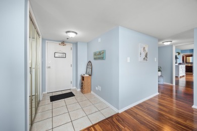 This fantastic spacious condo is a great find! This home on Maple Meadows Golf Club in Illinois - for sale on GolfHomes.com, golf home, golf lot