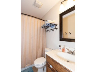 Fantastic price on this FURNISHED 3BR/3BA condo located next to on Ole Miss Golf Club in Mississippi - for sale on GolfHomes.com, golf home, golf lot