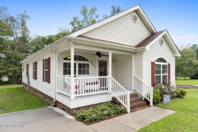 Come on Down where the Living is Easy with this Furnished on Pearl Golf Links in North Carolina - for sale on GolfHomes.com, golf home, golf lot