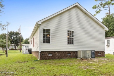 Come on Down where the Living is Easy with this Furnished on Pearl Golf Links in North Carolina - for sale on GolfHomes.com, golf home, golf lot