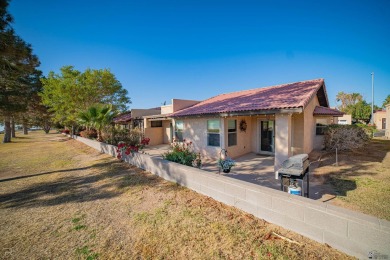 Beautifully updated townhouse on the Mesa Del Sol Golf Course on Mesa Del Sol Golf Club in Arizona - for sale on GolfHomes.com, golf home, golf lot