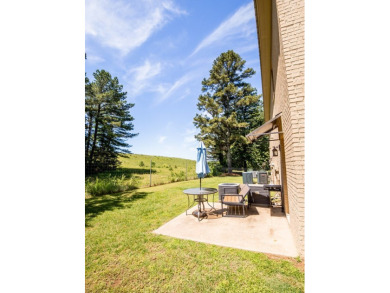Fantastic price on this FURNISHED 3BR/3BA condo located next to on Ole Miss Golf Club in Mississippi - for sale on GolfHomes.com, golf home, golf lot