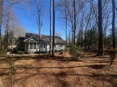 Discover this beautifully updated 2,136 sq. ft. home in the on King Carter Golf Course in Virginia - for sale on GolfHomes.com, golf home, golf lot