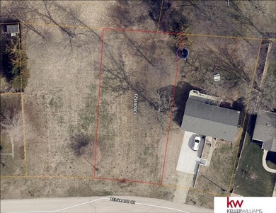 Karen Kielian, M: , kkielian,   - Don't miss this exceptional on Lake Ridge Country Club in Nebraska - for sale on GolfHomes.com, golf home, golf lot