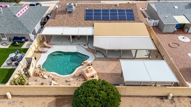 Beautifully updated single level home in Sun City 55+ community! on Sun City Country Club in Arizona - for sale on GolfHomes.com, golf home, golf lot