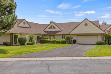 Enjoy security and privacy in this beautiful, move-in ready on Shield Crest Golf Course in Oregon - for sale on GolfHomes.com, golf home, golf lot