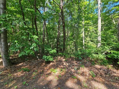 This tranquil property is just waiting to welcome you home.  It on The Plantation Golf Club in Georgia - for sale on GolfHomes.com, golf home, golf lot