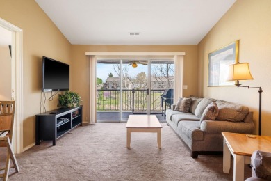 Perfect opportunity to own a Table Rock Lake vacation condo! on Pointe Royale Village Country Club in Missouri - for sale on GolfHomes.com, golf home, golf lot